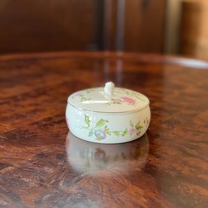 Wedgwood trinket box